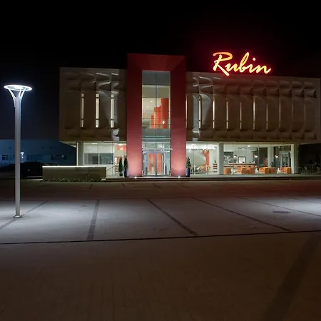 Rubin Hotel 3*
